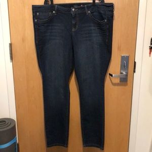 Dark Wash Skinny Jean